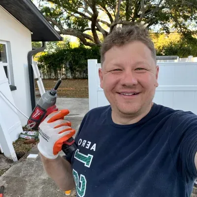 Alex VALCRAFT - handyman, carpenter, painter