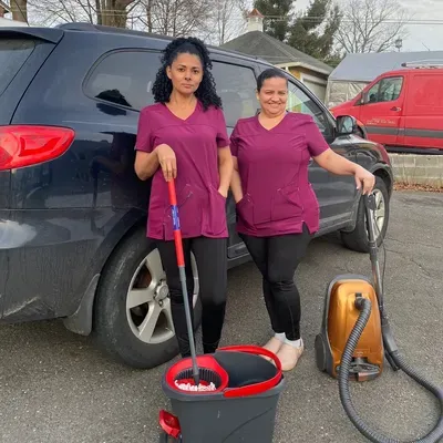 Gouveia cleaning LLC