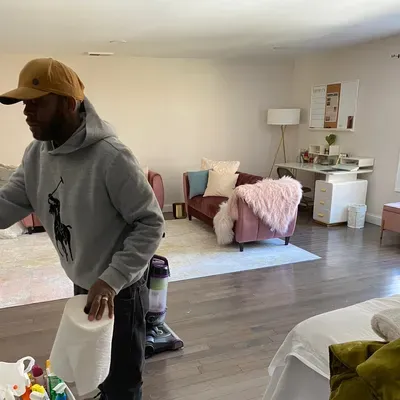 JJ’s Sparkle House Cleaning
