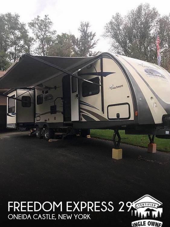 2014 Coachmen Freedom Express Limited Edition 298REDS 29ft for Sale