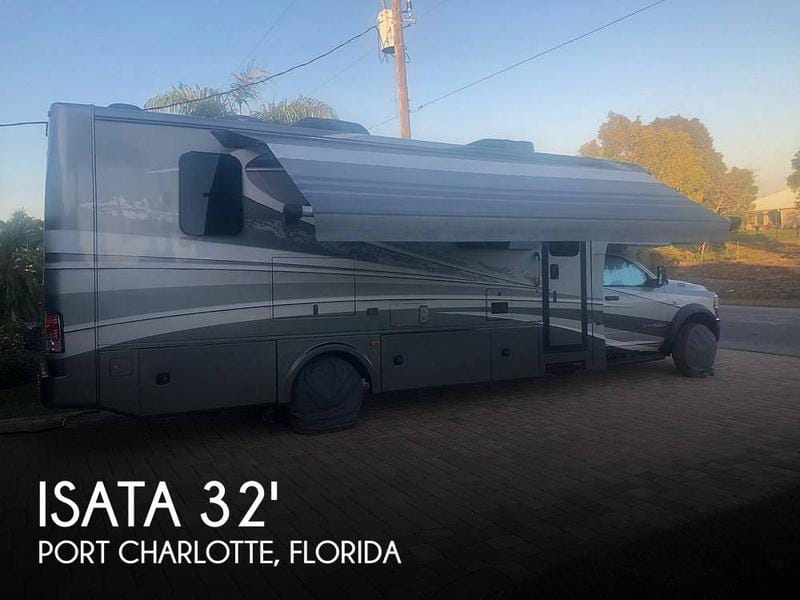 Dynamax Isata 5 Series M-30FW Class C 2021 for Sale