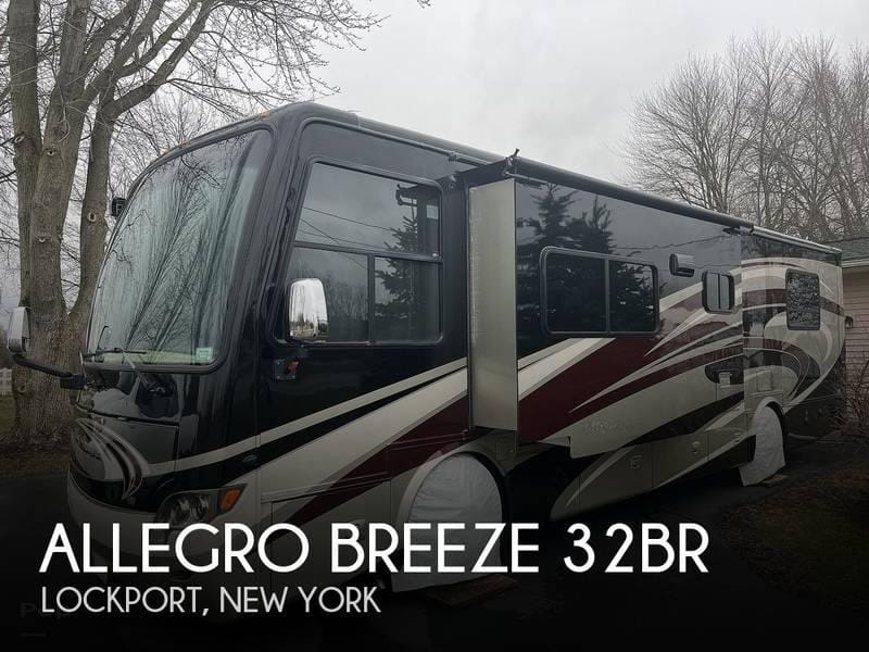 2013 Tiffin Allegro Breeze 32BR 32ft for Sale