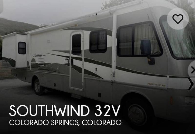 2002 Fleetwood Southwind 32V 32ft for Sale