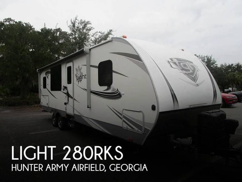 2018 Highland Ridge RV Light 280RKS 28ft for Sale