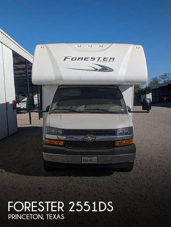 2020 Forest River Forester 2551DS 25ft for Sale