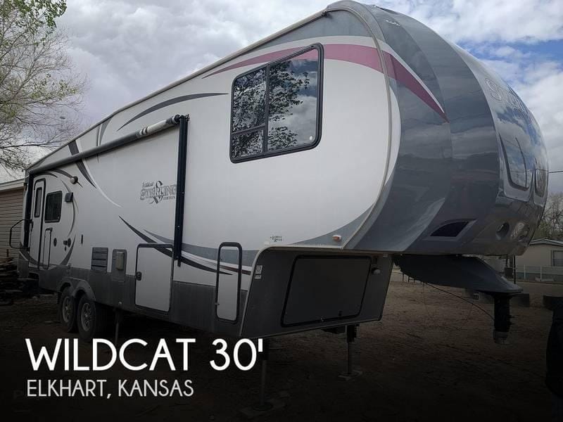 2013 Forest River Wildcat Sterling 30RL 30ft for Sale