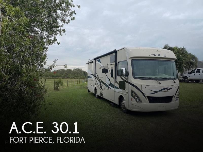 2017 Thor Motor Coach A. c. e. 30.1 30ft for Sale