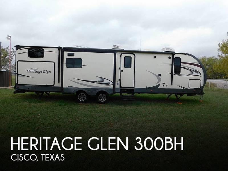 2016 Forest River Heritage Glen 300BH 30ft for Sale