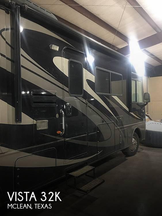 2012 Winnebago Vista 32K 32ft for Sale