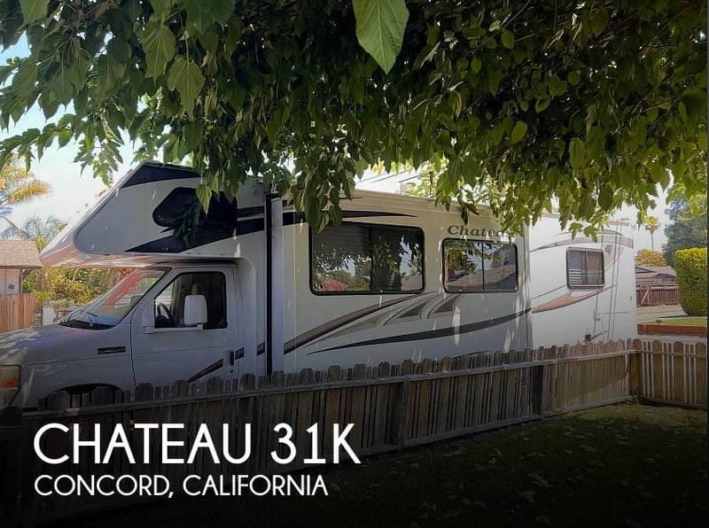 2011 Thor Motor Coach Chateau 31K 31ft for Sale