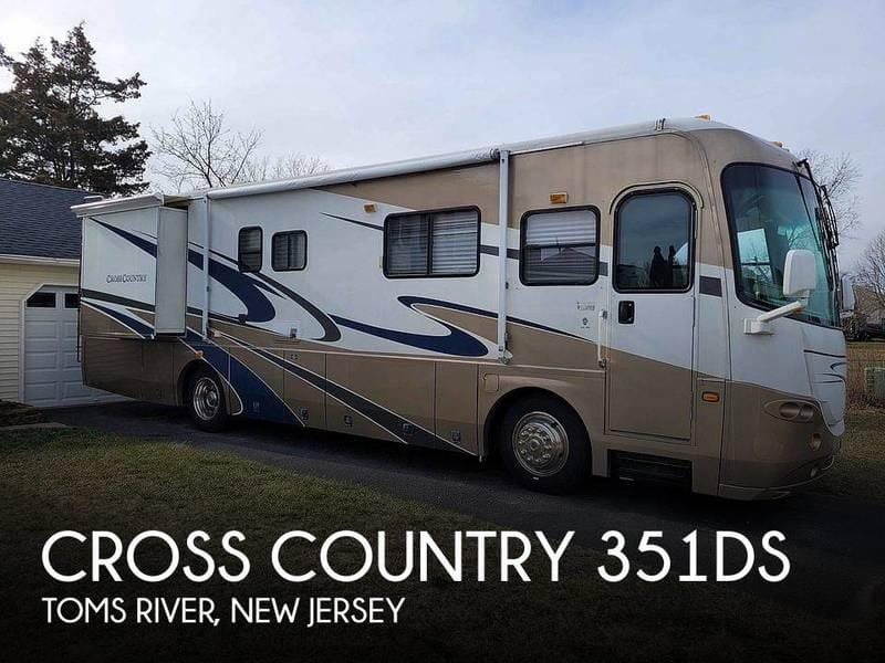 2006 Coachmen Cross Country 351DS 35ft for Sale
