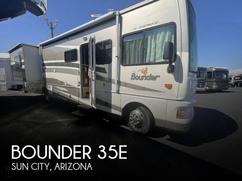 2006 Fleetwood Bounder 35E 35ft for Sale