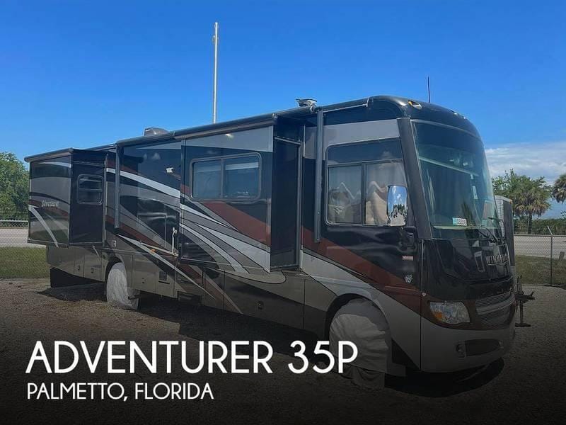 2013 Winnebago Adventurer 35P 35ft for Sale