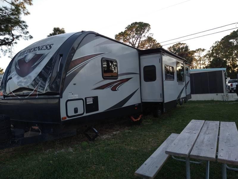 2019 Heartland Heartland Wilderness 3350DS 37ft for Sale