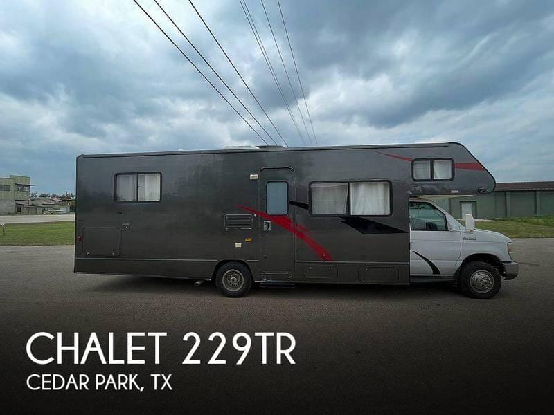 2009 Winnebago Chalet 229TR 30ft for Sale