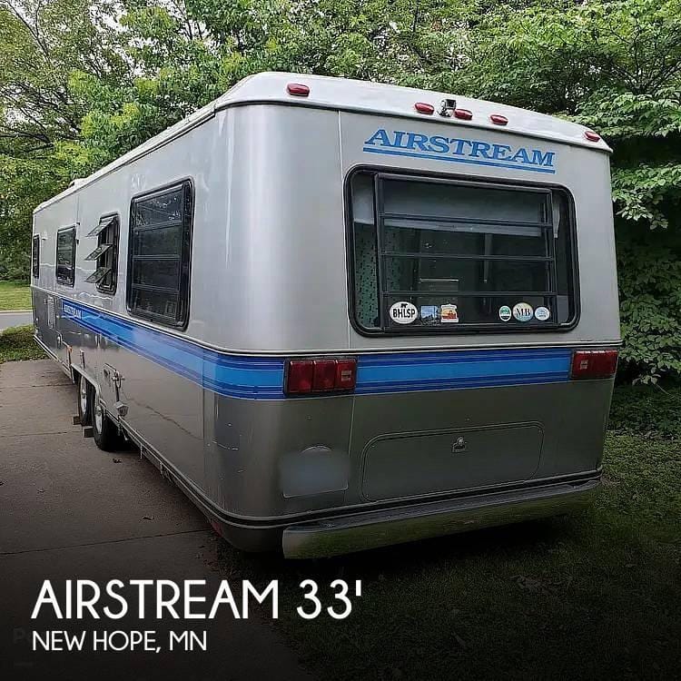 1989 Airstream Airstream Land Yacht 33\\\' 33ft for Sale