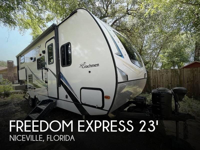 2020 Coachmen Freedom Express 238BHS 23ft for Sale