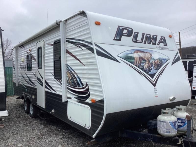 2014 Palomino Canyon Cat 24BHC 27ft for Sale