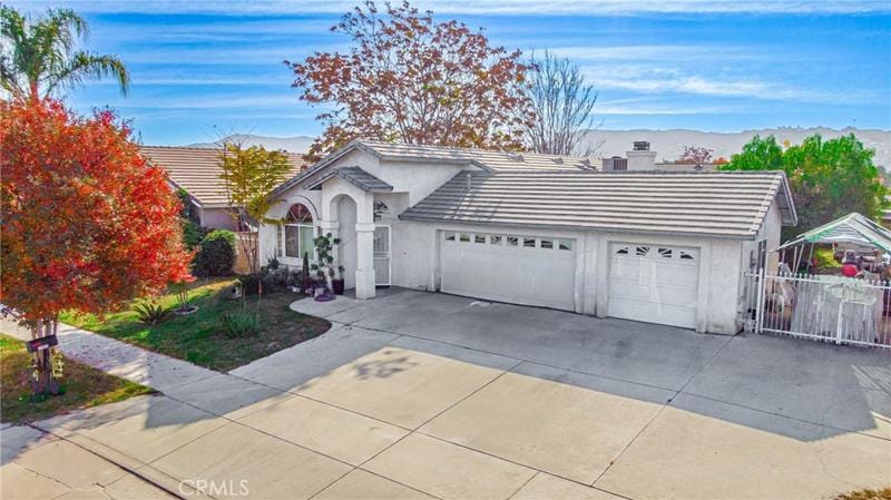 1385 East Whittier Avenue, Hemet, CA 92544 for Sale