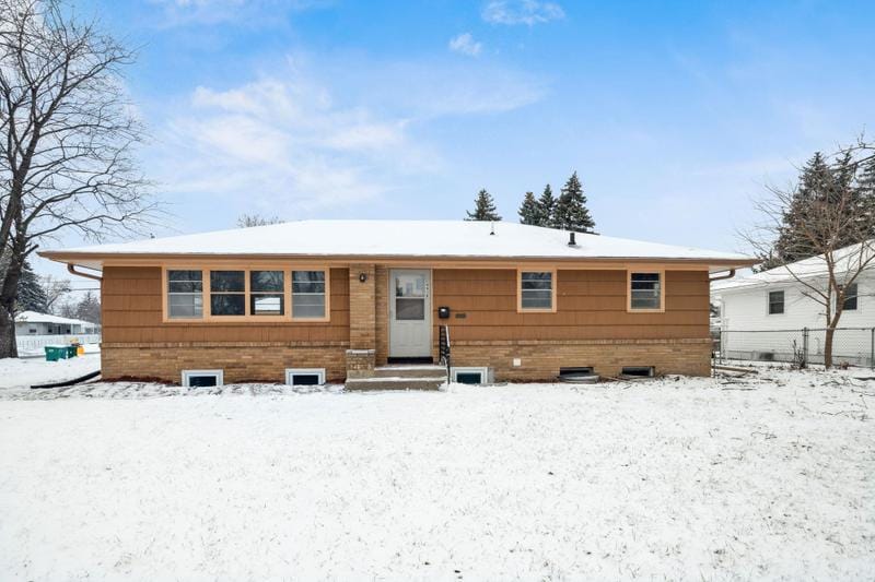 4418 65th Avenue North, Brooklyn Center, MN 55429 for Sale