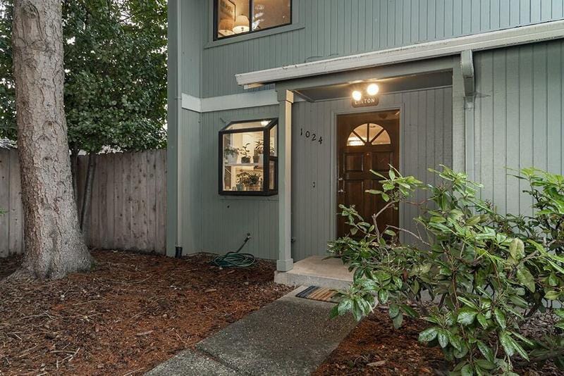 1024 SE Camelot Drive, Grants Pass OR 97526 for Sale