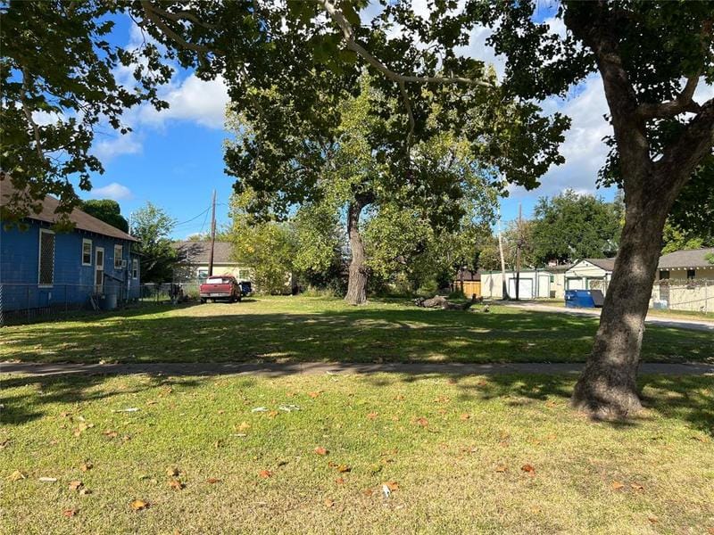 711 Ml King Jr St, Texas City, TX 77590 for Sale
