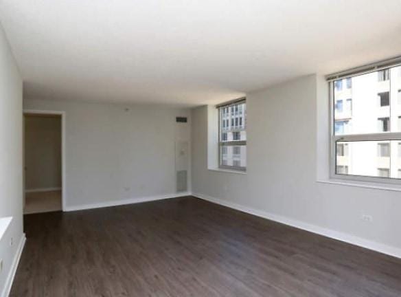 540 N State St unit 102 - Chicago, IL 60654 - Home For Rent