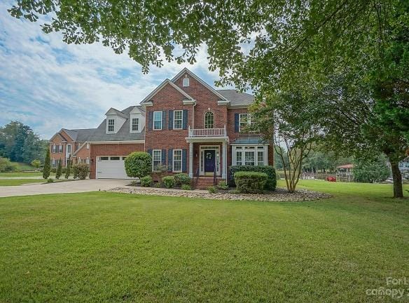 260 Chandeleur Dr - Mooresville, NC 28117 - Home For Rent