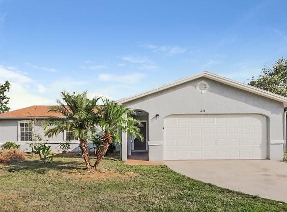211 Cobalt Dr - Kissimmee, FL 34758 - Home For Rent