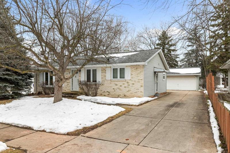 1200 South Weimar Street, Appleton, WI 54915 for Sale