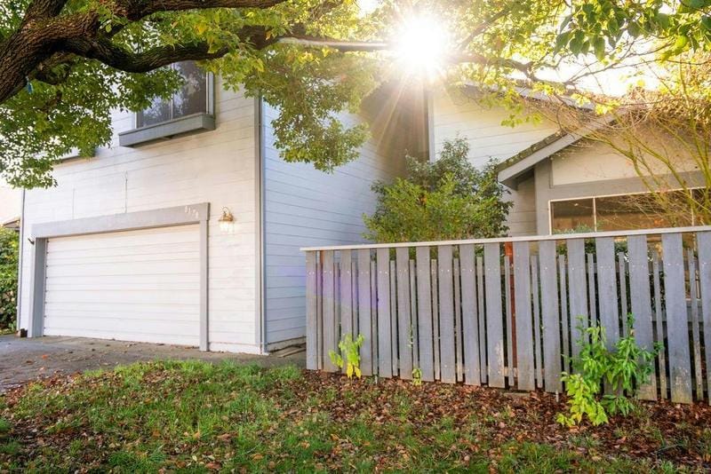 8178 SUNDANCE DR, Orangevale, CA 95662 Single Family Residence For Sale  MLS# 223117942 for Rent