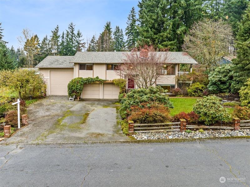 9423 117th Street East, Puyallup, WA 98373 for Sale
