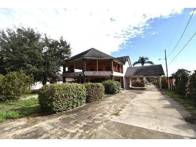 E Goodwin Rd for Sale