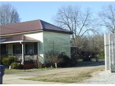 West St N for Sale