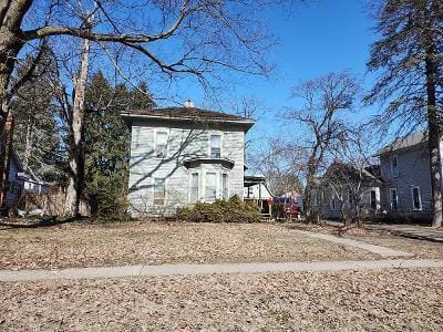 W Washington St for Sale