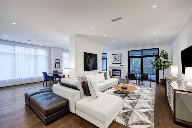 6017 Memorial Dr #206, Houston, TX 77007 for Sale