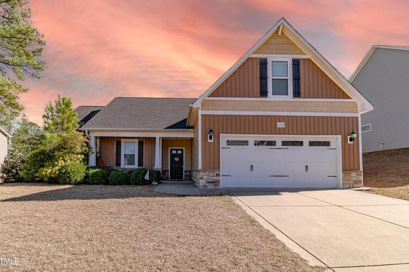 370 Wood Point Dr, Lillington, NC 27546 - MLS 10010964 for Sale