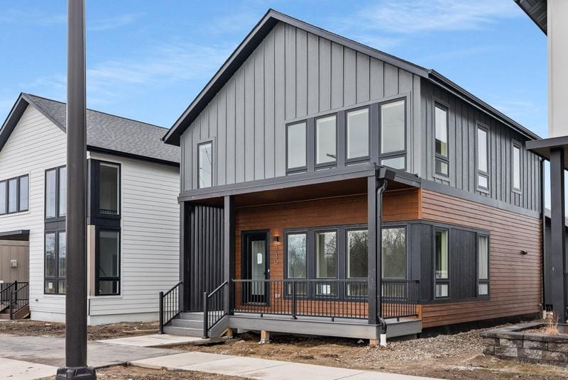 4230 East Lake Vista Boulevard, Oak Creek, WI 53154 for Sale