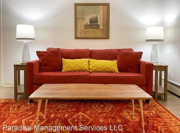 1401 W 40th Ave - Anchorage, AK 99503 - Home For Rent