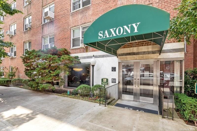 67-40 Booth Street, Unit 4G for Sale