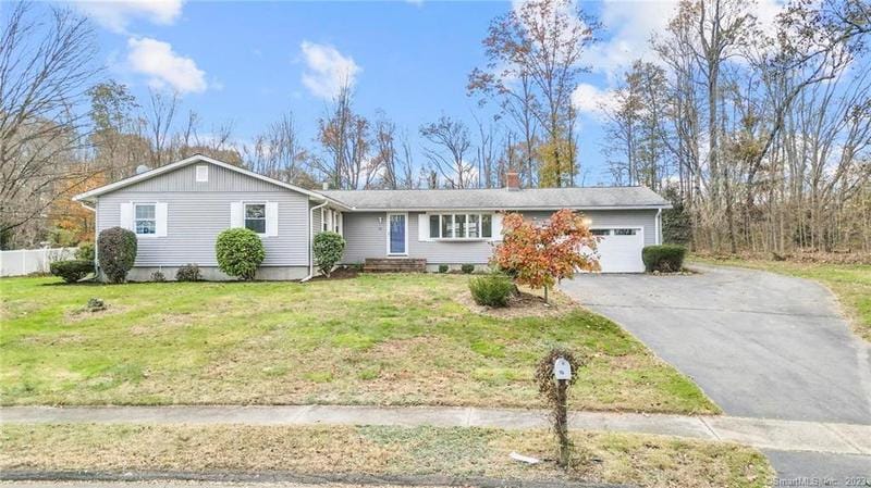 31 Berkeley Court, Hamden, CT 06518 for Sale