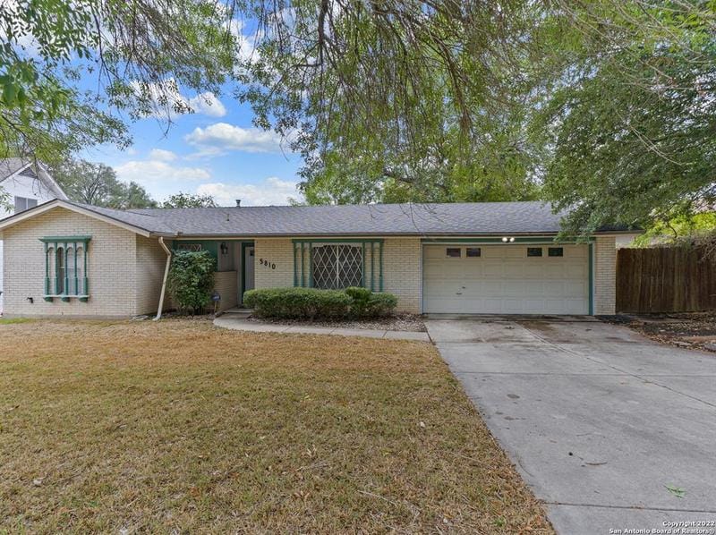 5810 BRENDA LN, San Antonio, TX 78240-3421 for Rent
