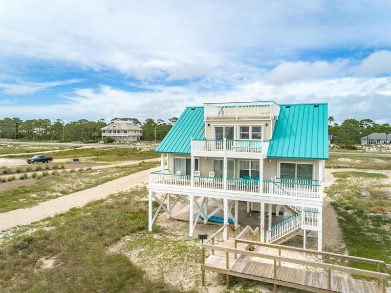 East Point, Franklin County, FL Lakefront Property, Waterfront Property, House for sale Property ID: 418664157