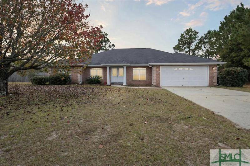 1834 LAWNWOODS DR, Hinesville, GA 31313 Single Family Residence For Sale  MLS# 303079