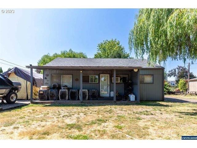 1011 F ST, Lebanon OR 97355 for Sale