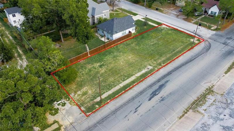 930 S Mirick Ave, Denison, TX 75020 for Sale