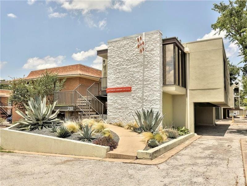 210 W 38th St #7, Austin, TX 78705 for Rent