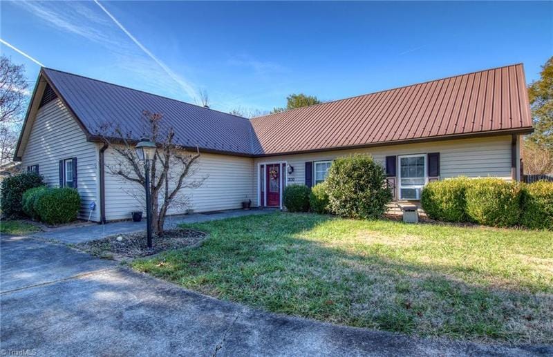 3130 Middlebrook Drive, Clemmons, NC 27012 for Sale