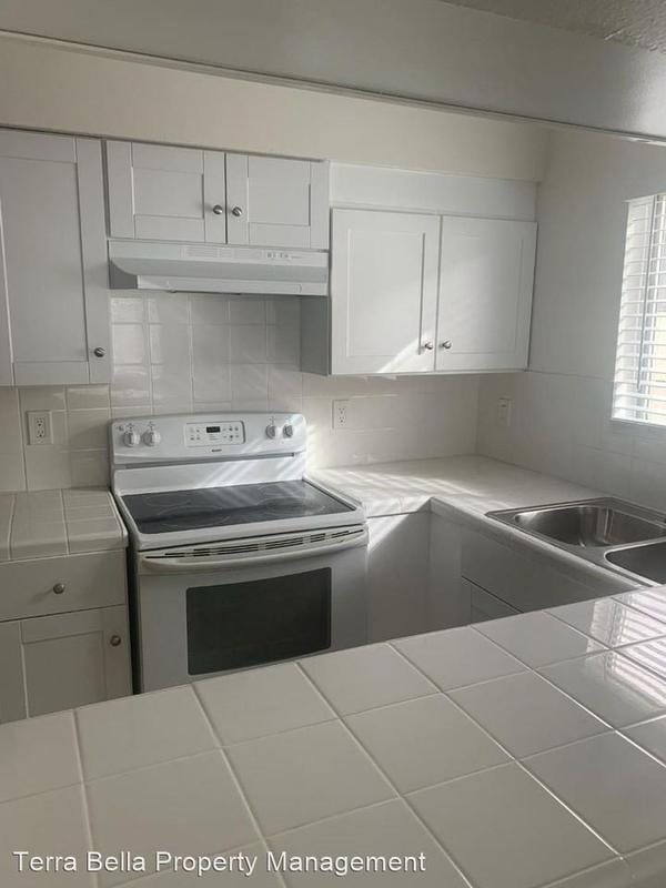 924 Inglewood Ave # 1  924 N. Inglewood Ave for Sale