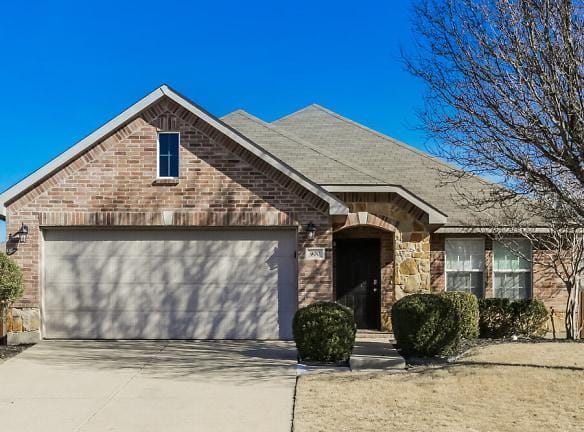 900 Windflower Dr - Rockwall, TX 75087 - Home For Rent